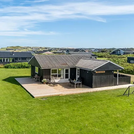 Semesterbostad Leonard - 130m From The Sea By Interhome *